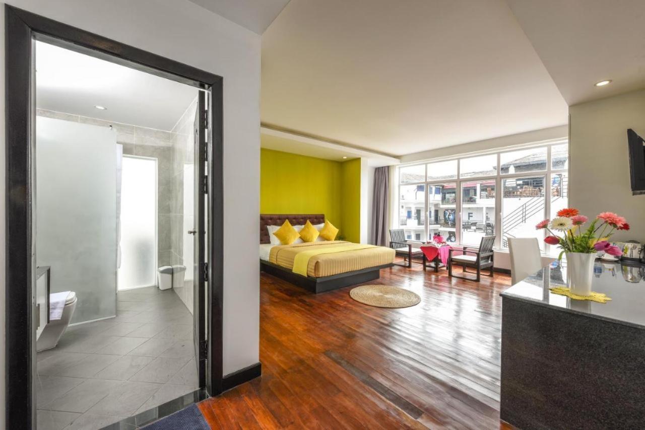 Hotel La Maravilla シェムリアップ エクステリア 写真